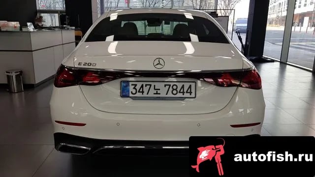 Mercedes-Benz E-Class E-Class W214 2025 года - вид 4