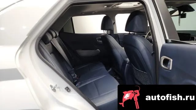 Hyundai Venue Venue 2021 года - похожие автомобили