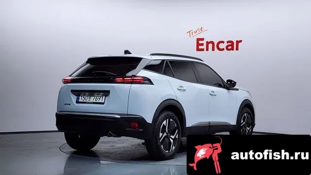 Peugeot 2008 2008 Second generation 2023 года - вид 2