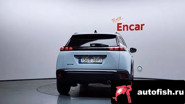 Peugeot 2008 2008 Second generation 2023 года - вид 4