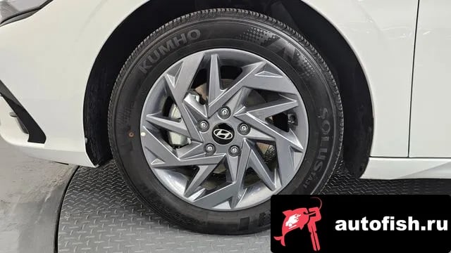 Hyundai AVANTE The New Avante Hybrid (CN7) 2024 года - вид 5