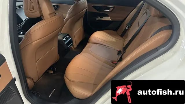 Mercedes-Benz E-Class E-Class W214 2025 года - похожие автомобили