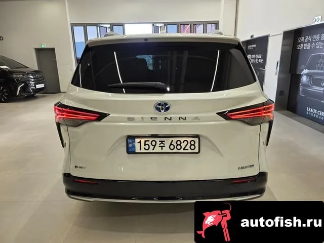Toyota Sienna Siena 4th Generation 2025 года - вид 4