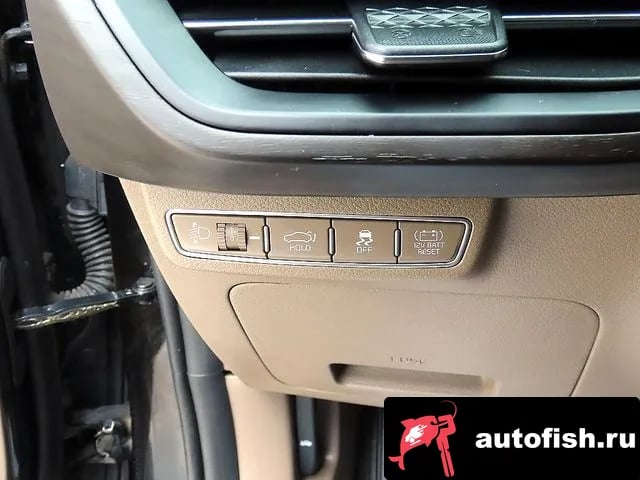 Kia K8 K8 Hybrid 2022 года - похожие автомобили