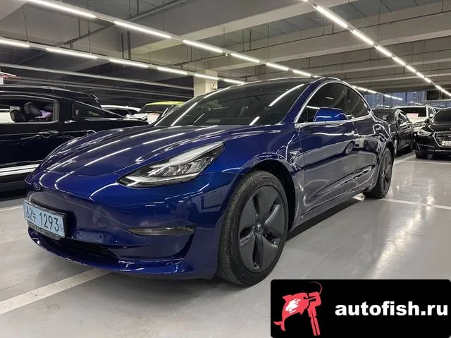 Tesla Model 3 Model 3 2020 года - автомобиль из Южной Кореи