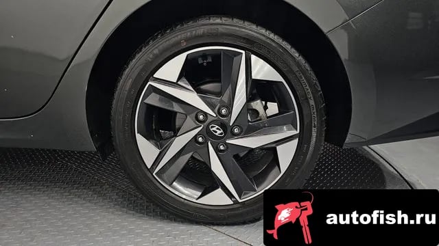 Hyundai AVANTE Avante (CN7) 2022 года - вид 5