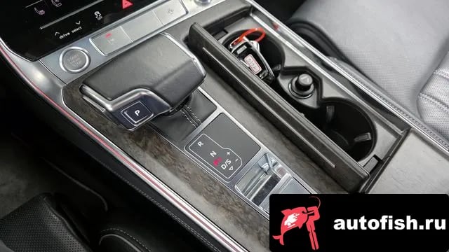 Audi A7 A7 (4K) 2020 года - похожие автомобили