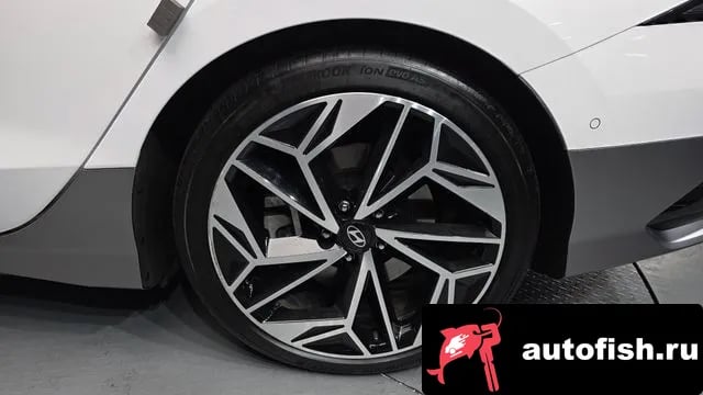 Hyundai Ioniq6 Ionic 6 2022 года - вид 4