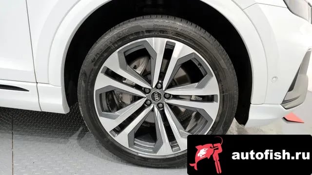 Audi Q8 Q8 (4M) 2022 года - вид 5