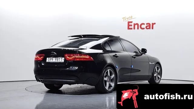 Jaguar XE XE 2018 года - похожие автомобили