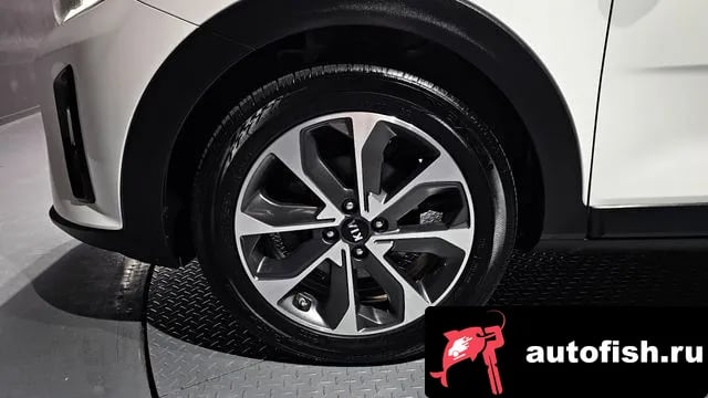 Kia Stonic Stony 2018 года - вид 5