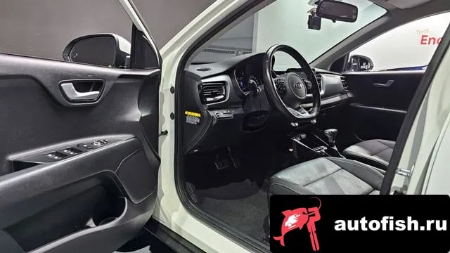 Kia Stonic Stony 2018 года - похожие автомобили
