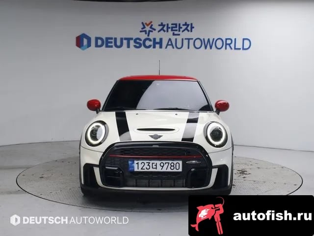 Mini Cooper Cooper S 2022 года - вид 1
