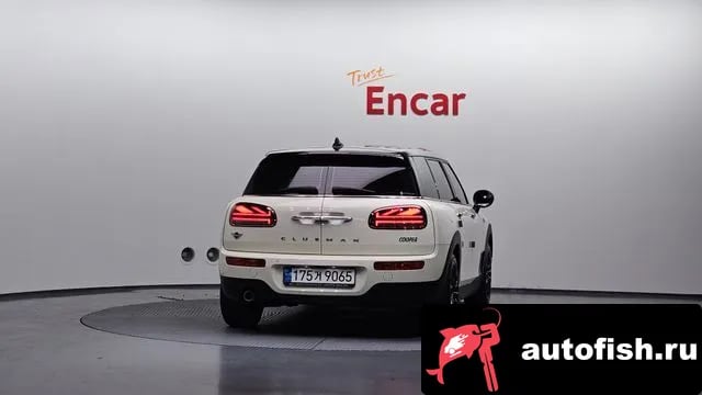 Mini Clubman Cooper Clubman 2021 года - вид 4
