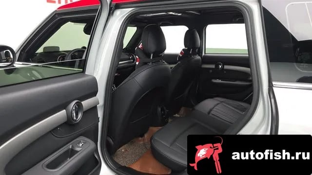 Mini Clubman Cooper S Clubman 2023 года - похожие автомобили