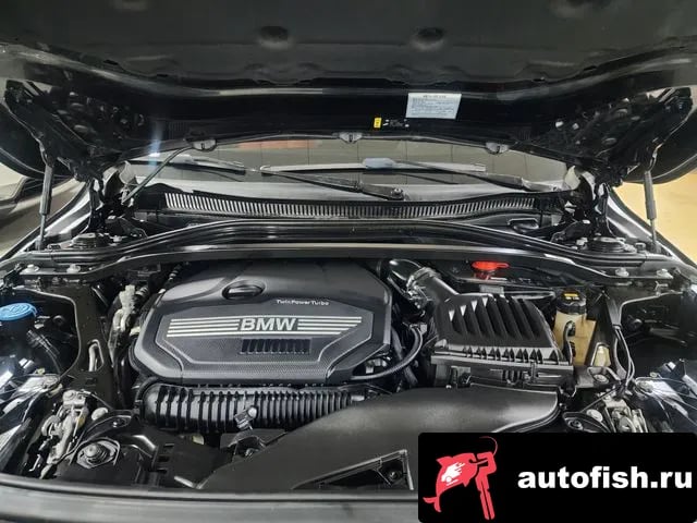 BMW 1-Series 1 Series (F40) 2021 года - вид 6
