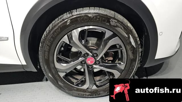 Citroen-DS DS7 DS7 Crossback 2019 года - вид 5