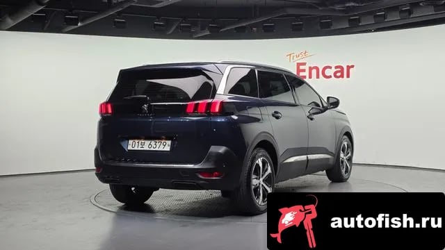Peugeot 5008 5008 second generation 2018 года - вид 2