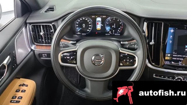 Volvo S60 S60 3rd generation 2022 года - похожие автомобили