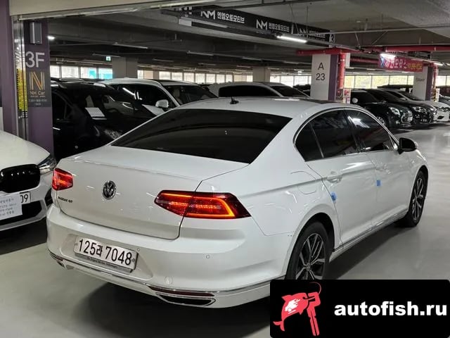 Volkswagen Passat Passat GT (B8) 2018 года - вид 4
