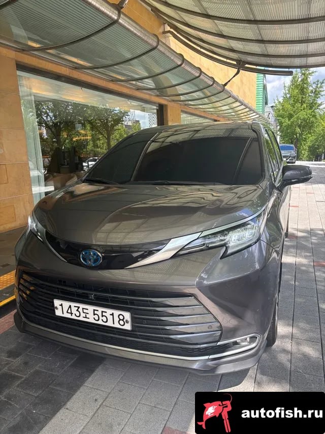 Toyota Sienna Siena 4th Generation 2023 года - похожие автомобили