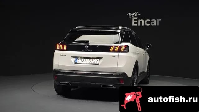 Peugeot 3008 3008 second generation 2021 года - вид 4