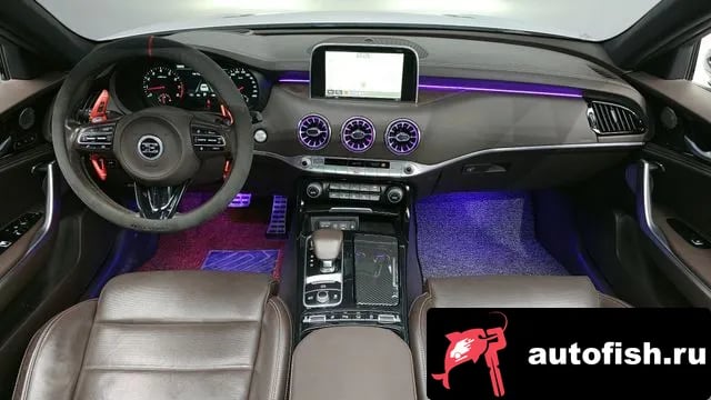 Kia Stinger Stinger 2018 года - похожие автомобили