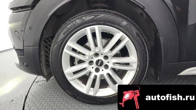 Mini Countryman Cooper Country Man 2019 года - вид 5