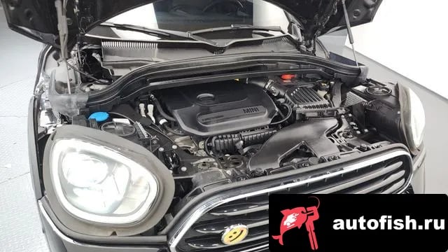 Mini Countryman Cooper Country Man 2019 года - вид 6