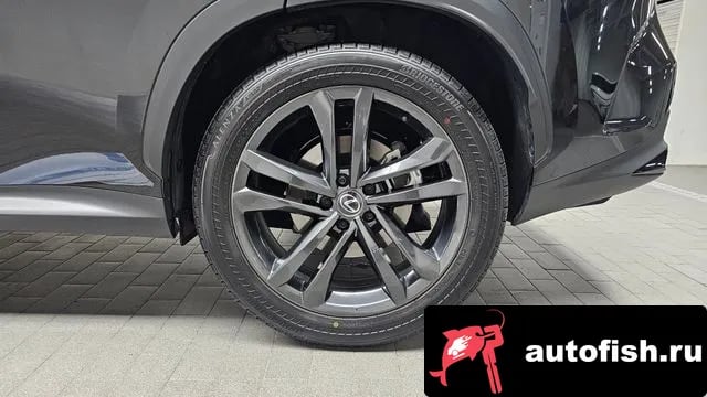 Lexus NX NX350h Second generation 2025 года - похожие автомобили