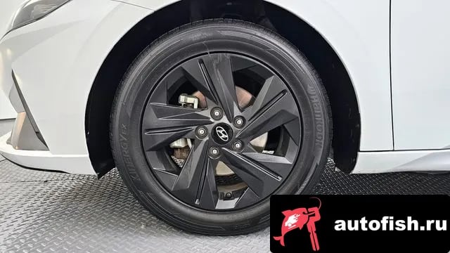 Hyundai AVANTE Avante (CN7) 2022 года - вид 5