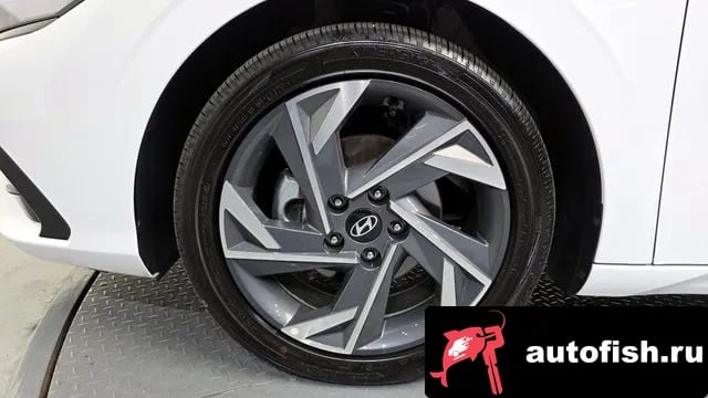 Hyundai AVANTE The New Avante (CN7) 2025 года - вид 5