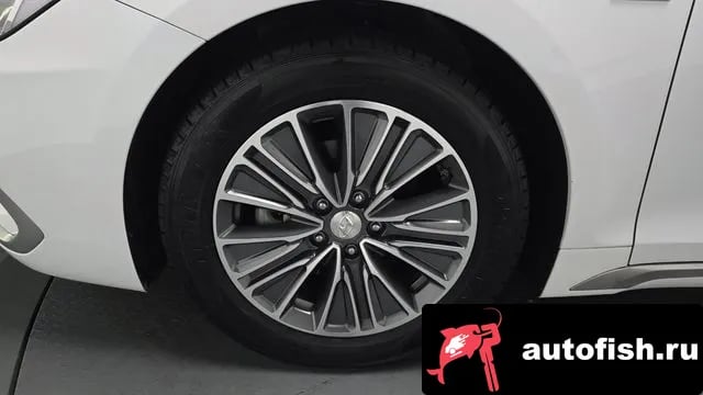 Hyundai Grandeur Granger IG Hybrid 2018 года - вид 5