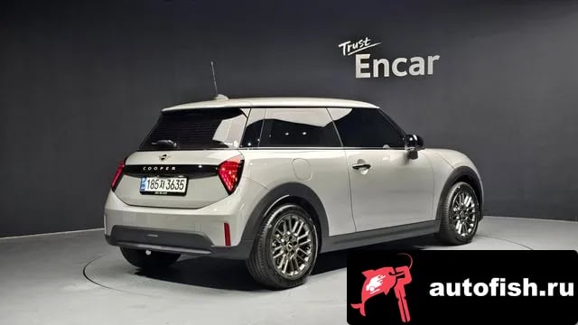 Mini Cooper Cooper C 4th generation 2024 года - вид 2