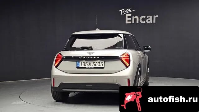 Mini Cooper Cooper C 4th generation 2024 года - вид 4