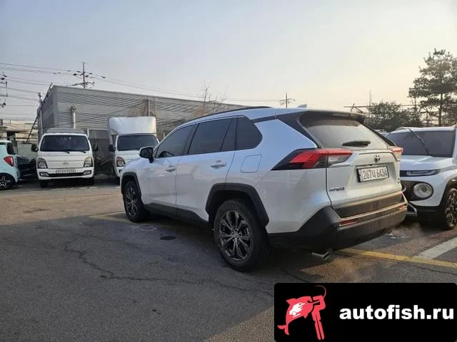 Toyota RAV4 RAV4 5th Generation 2024 года - вид 4
