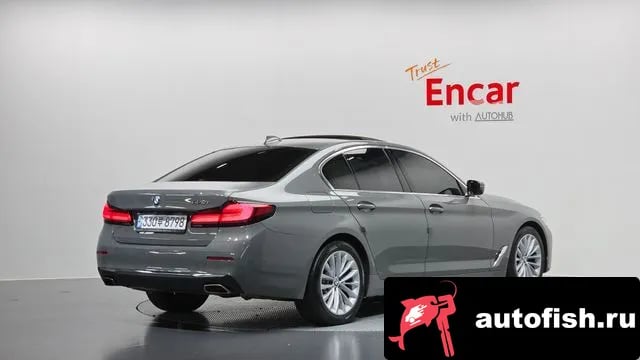 BMW 5-Series 5 Series (G30) 2021 года - вид 2