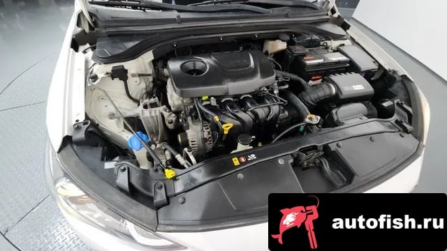 Hyundai AVANTE Avante AD 2018 года - вид 5