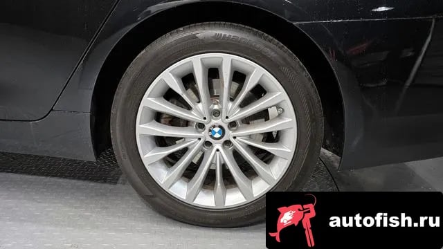BMW 5-Series 5 Series (G30) 2021 года - вид 5