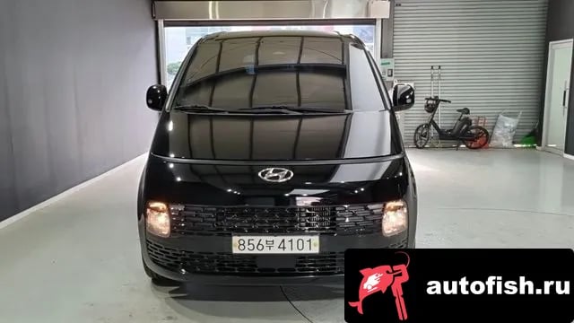 Hyundai Staria Staria 2023 года - вид 1