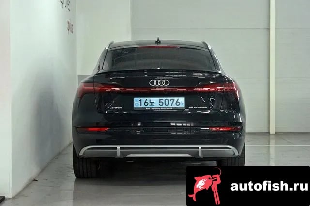 Audi e-tron e-Tron 2022 года - вид 4