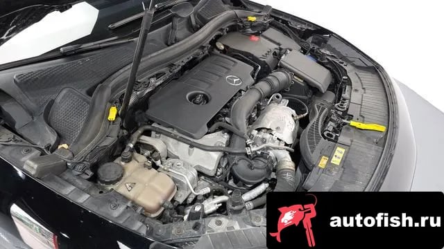 Mercedes-Benz GLA-Class GLA - Class H247 2020 года - вид 6