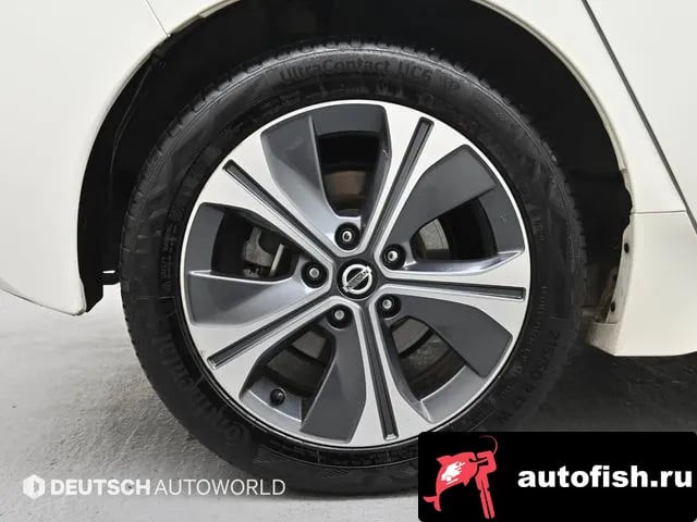 Nissan Leaf Leaf (ZE1) 2019 года - вид 5