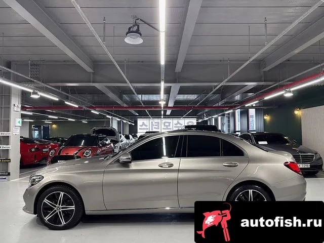Mercedes-Benz C-Class C-Class W205 2019 года - вид 4