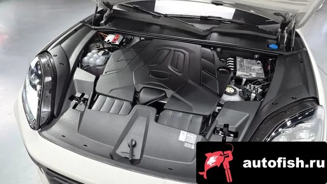 Porsche Cayenne Cayenne (PO536) 2025 года - похожие автомобили