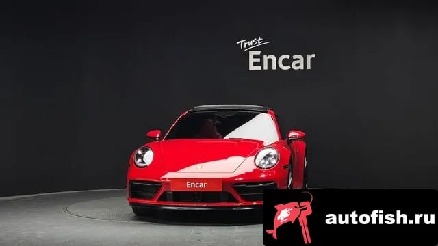 Porsche 911 911 (992) 2022 года - вид 3