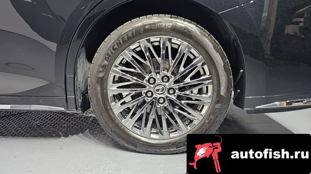 Lexus LM LM Second Generation 2024 года - вид 5