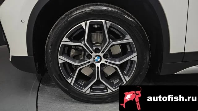 BMW X1 X1 (F48) 2021 года - вид 5