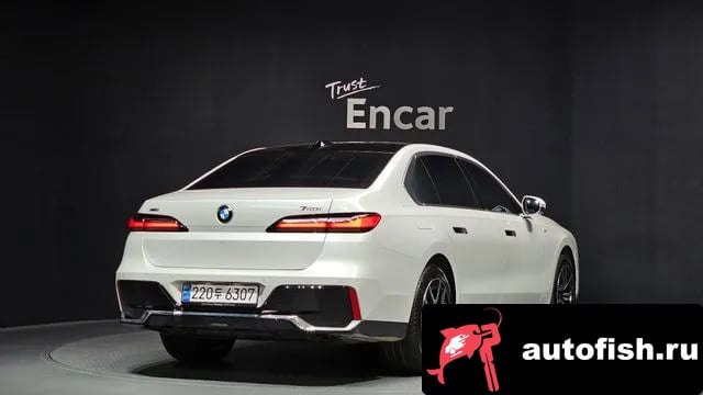 BMW 7-Series 7 Series (G70) 2025 года - вид 2