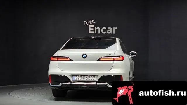 BMW 7-Series 7 Series (G70) 2025 года - вид 4
